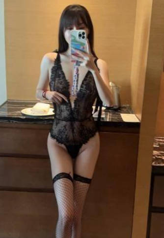 再战身材苗条气质姐姐