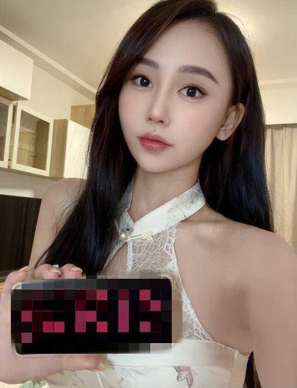 天河性感肤白腿长梓晴