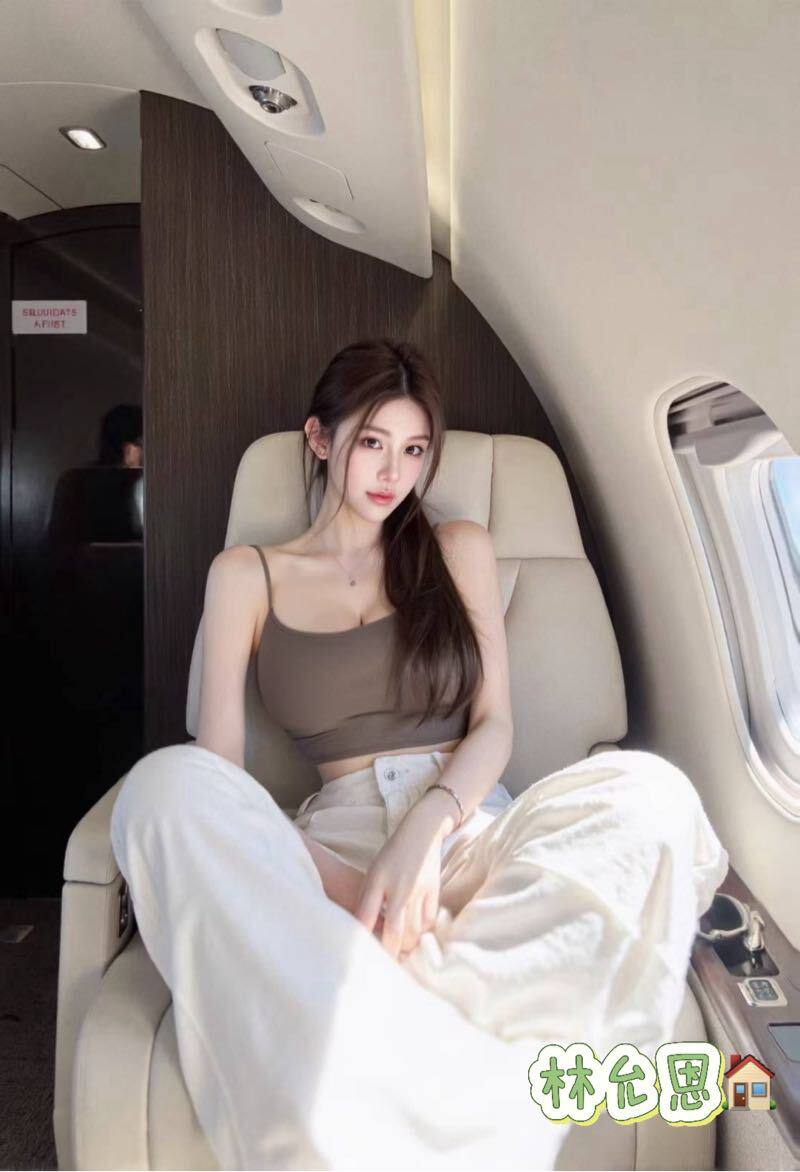 前凸后翘很粉大波揉着舒服