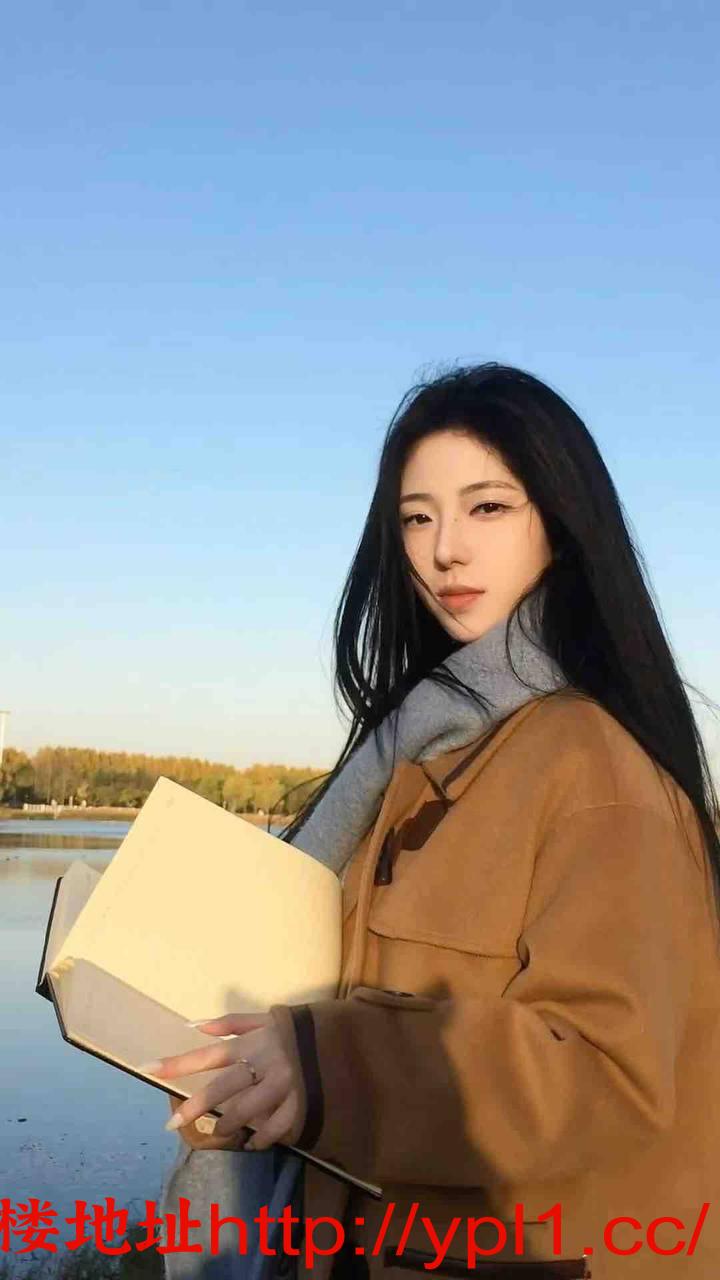 捆绑滴蜡S M吞精内射的妹妹不满意可妹