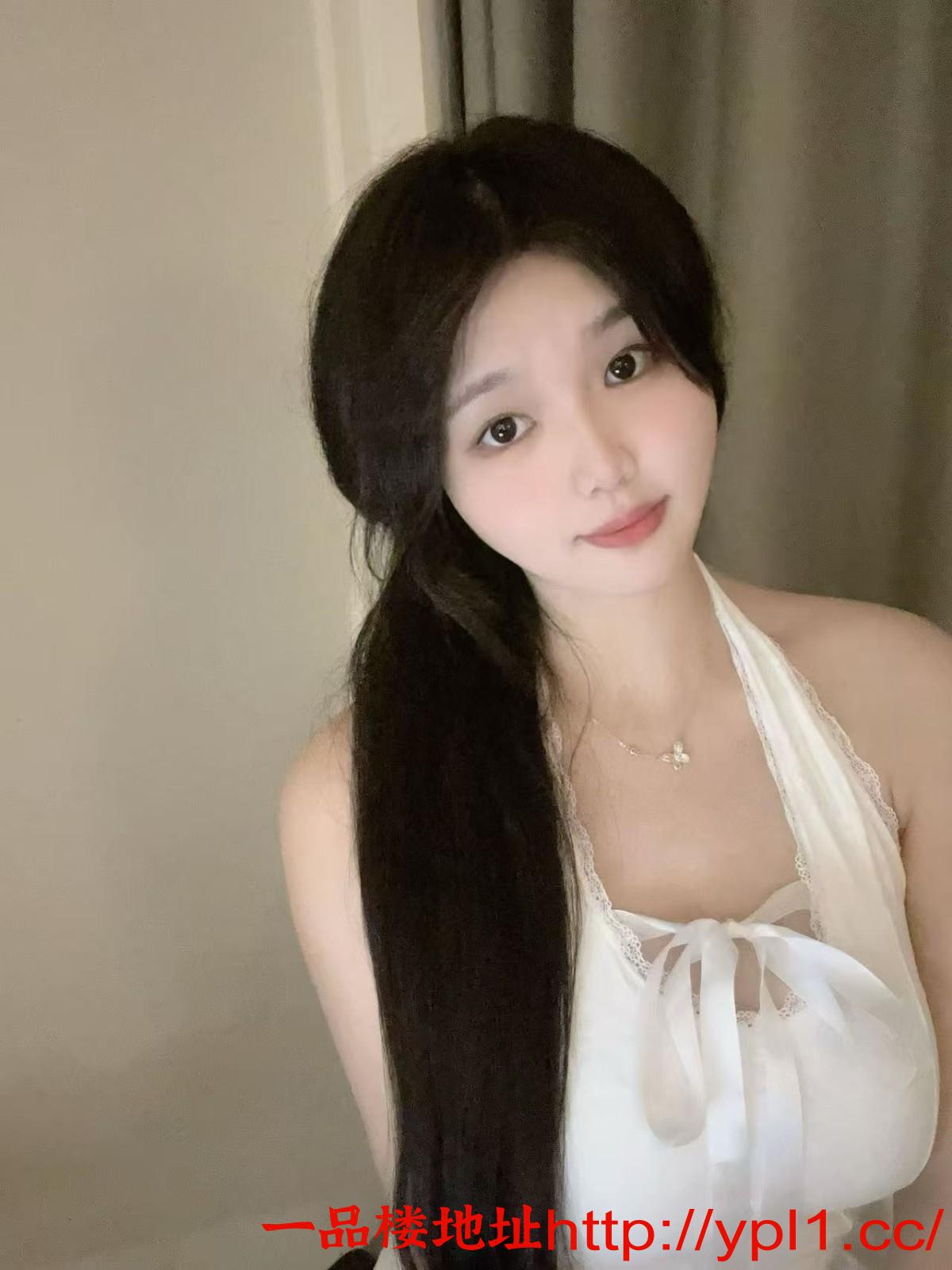 御桥嫩妹极品尤物