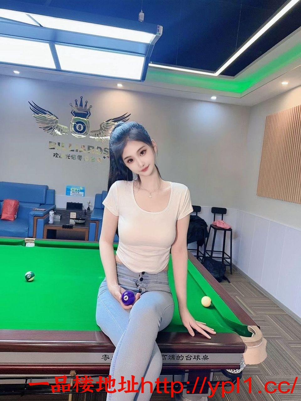 翘臀骚女活超好 潮喷了