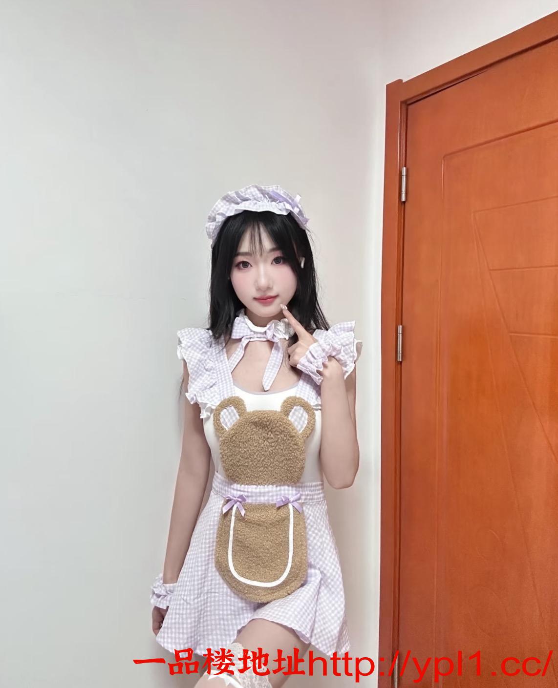 白虎嫩妹一线天