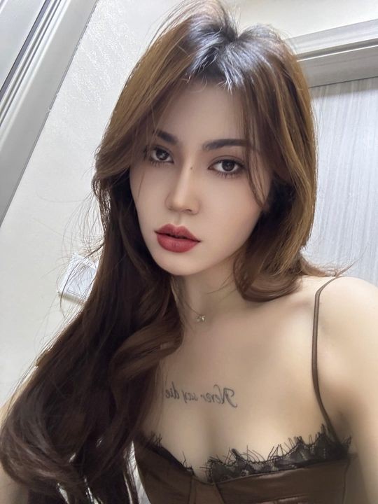 高冷混血异域风情