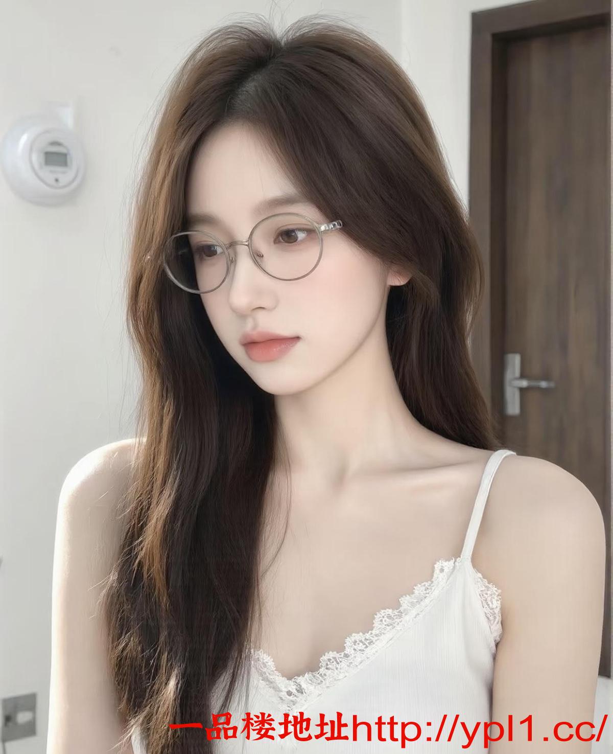 清纯性欲强的美术生粉嫩多汁