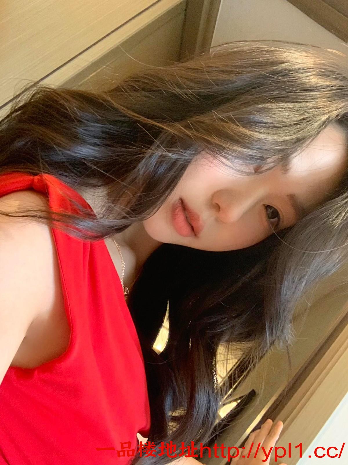 兼职丰满00年嫩妹