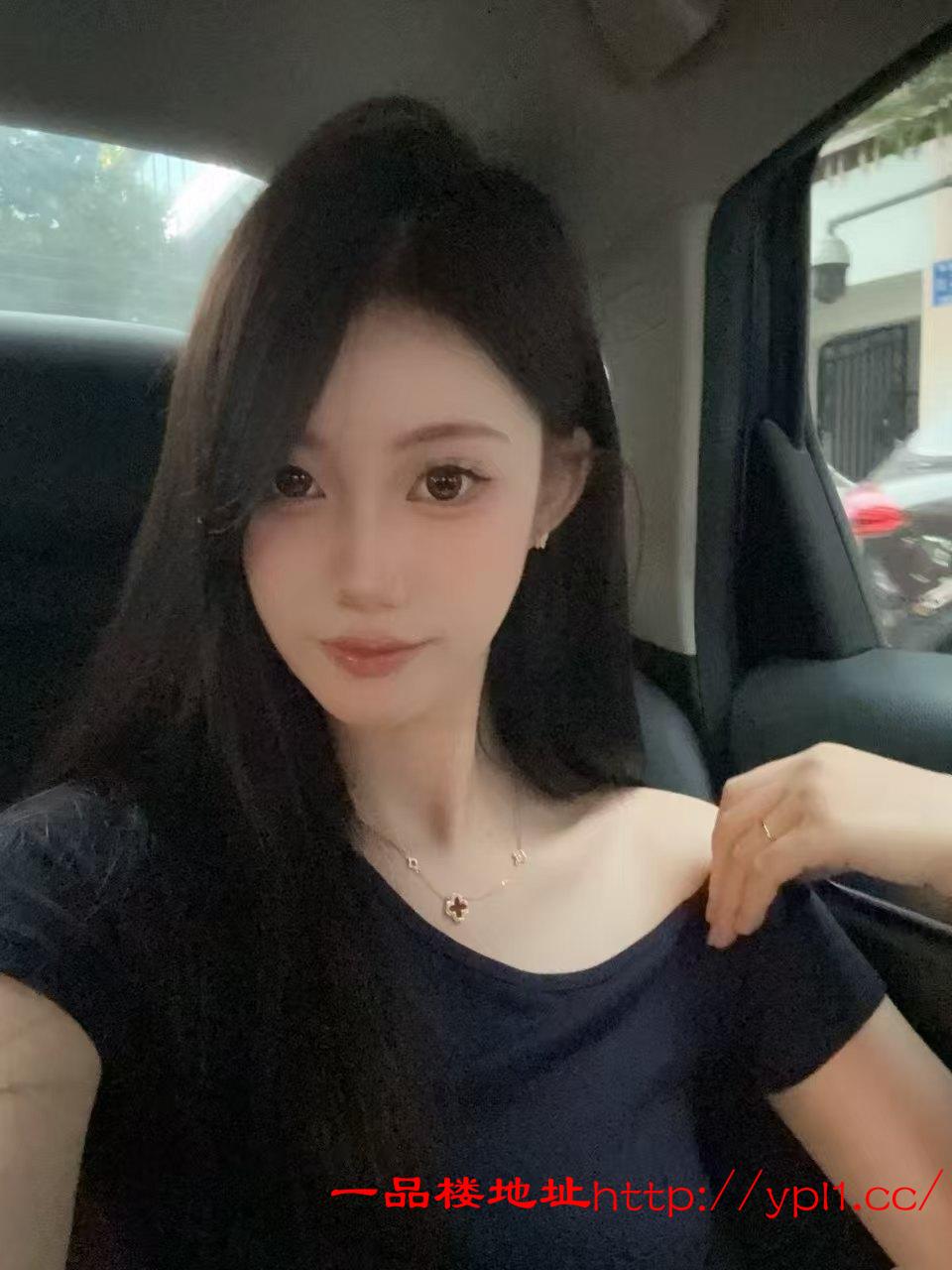 身材颜值高服务好