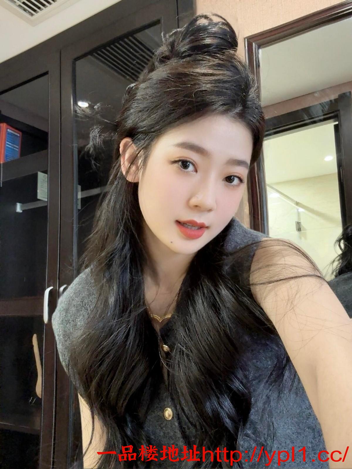 诸暨翘臀嫩模不错能夹会喷还吞精