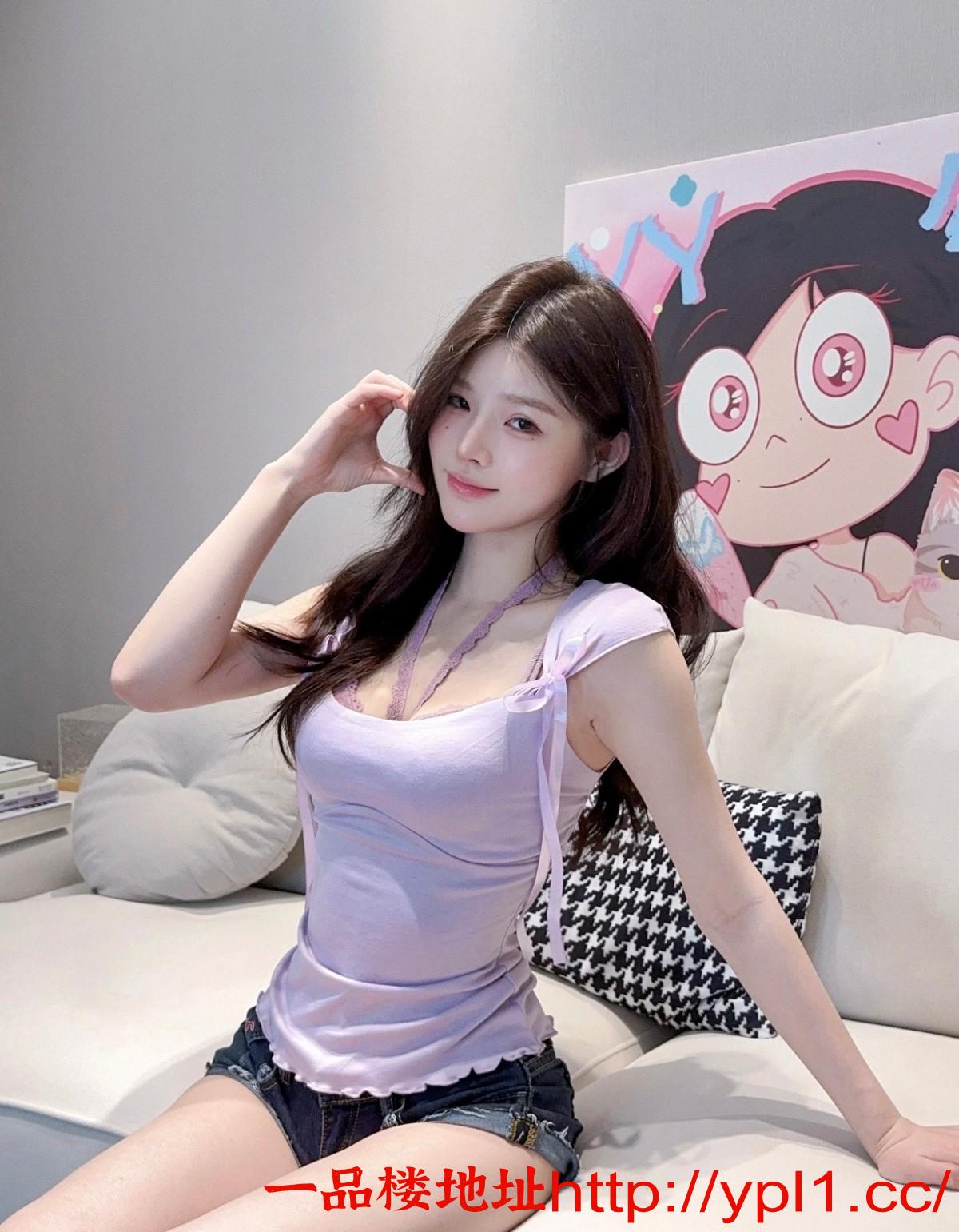 性感妖娆粉嫩汁水多兼职小妹