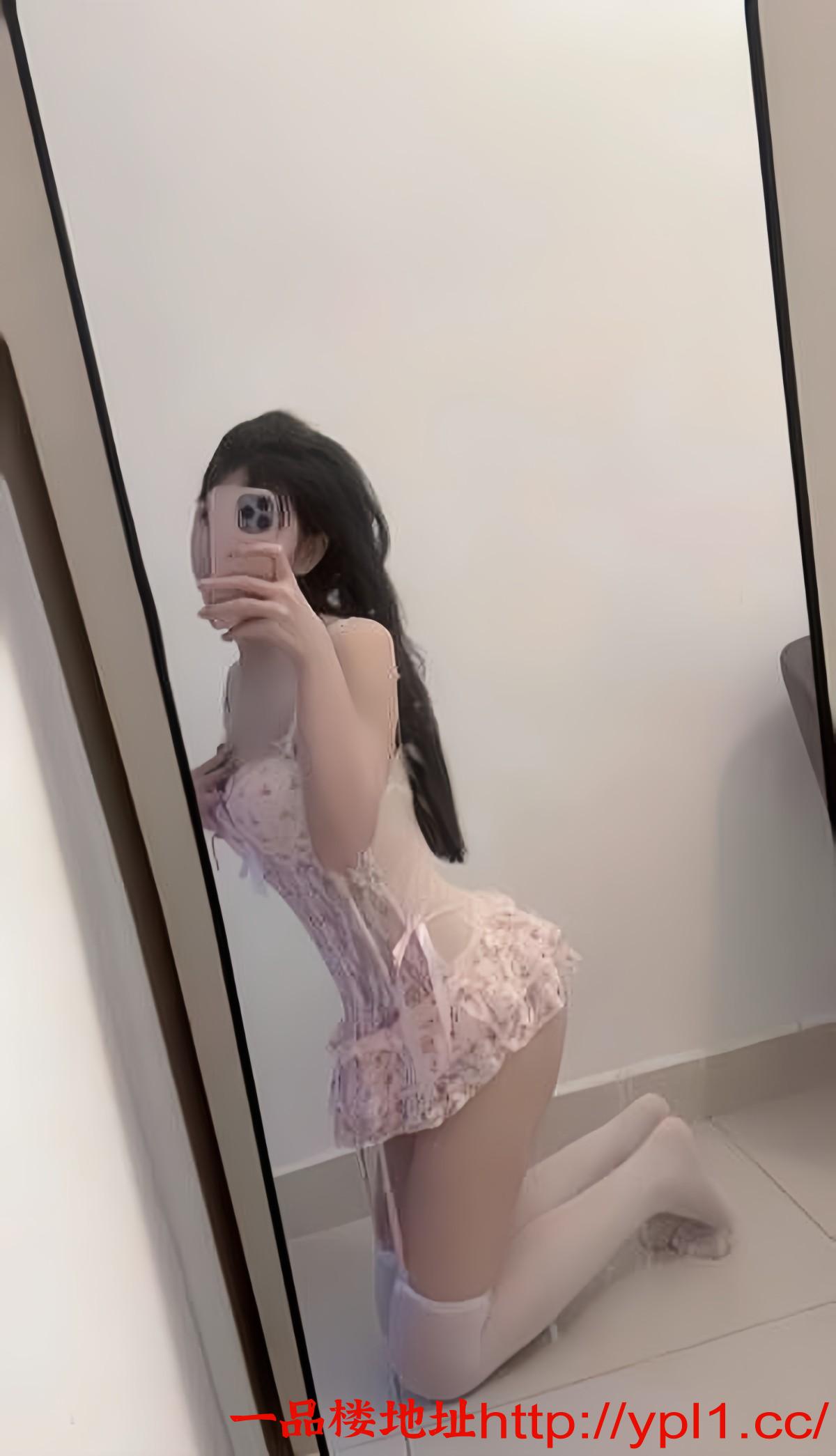 骚妹妹身材性感紧致多水鲍鱼