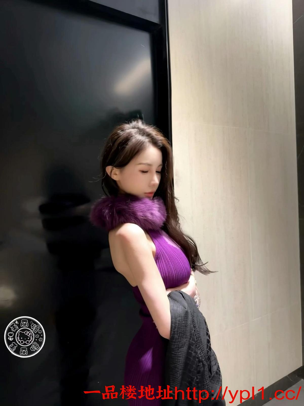 龙岗年轻性感制服妹妹