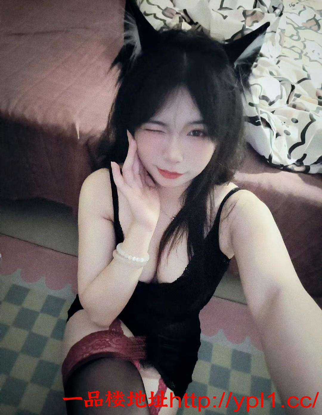 翘臀水多骚货逼逼干净紧致