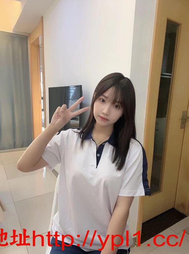 白云兼职03年清纯乖巧学妹