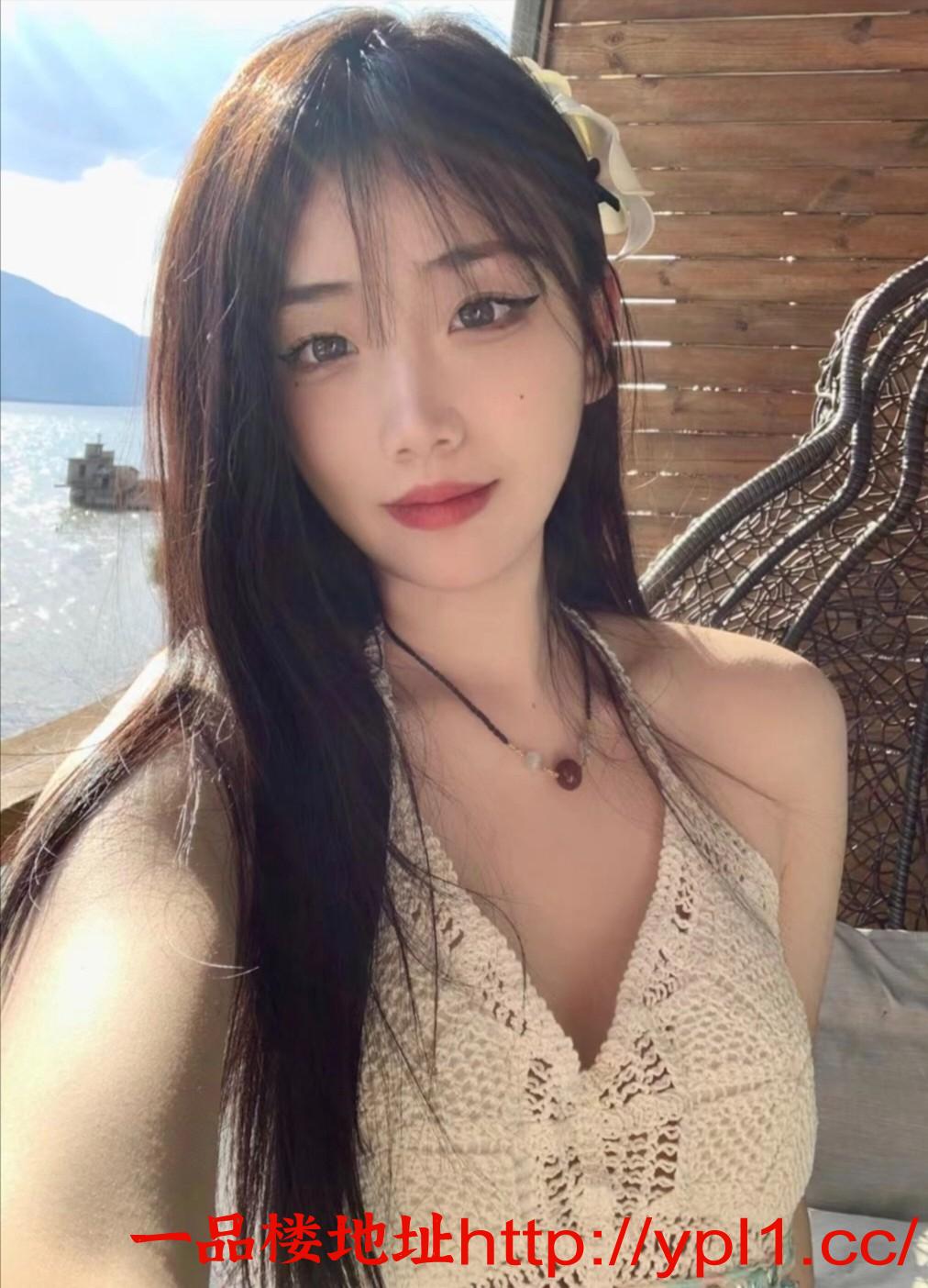 区兼职00后丰满嫩妹