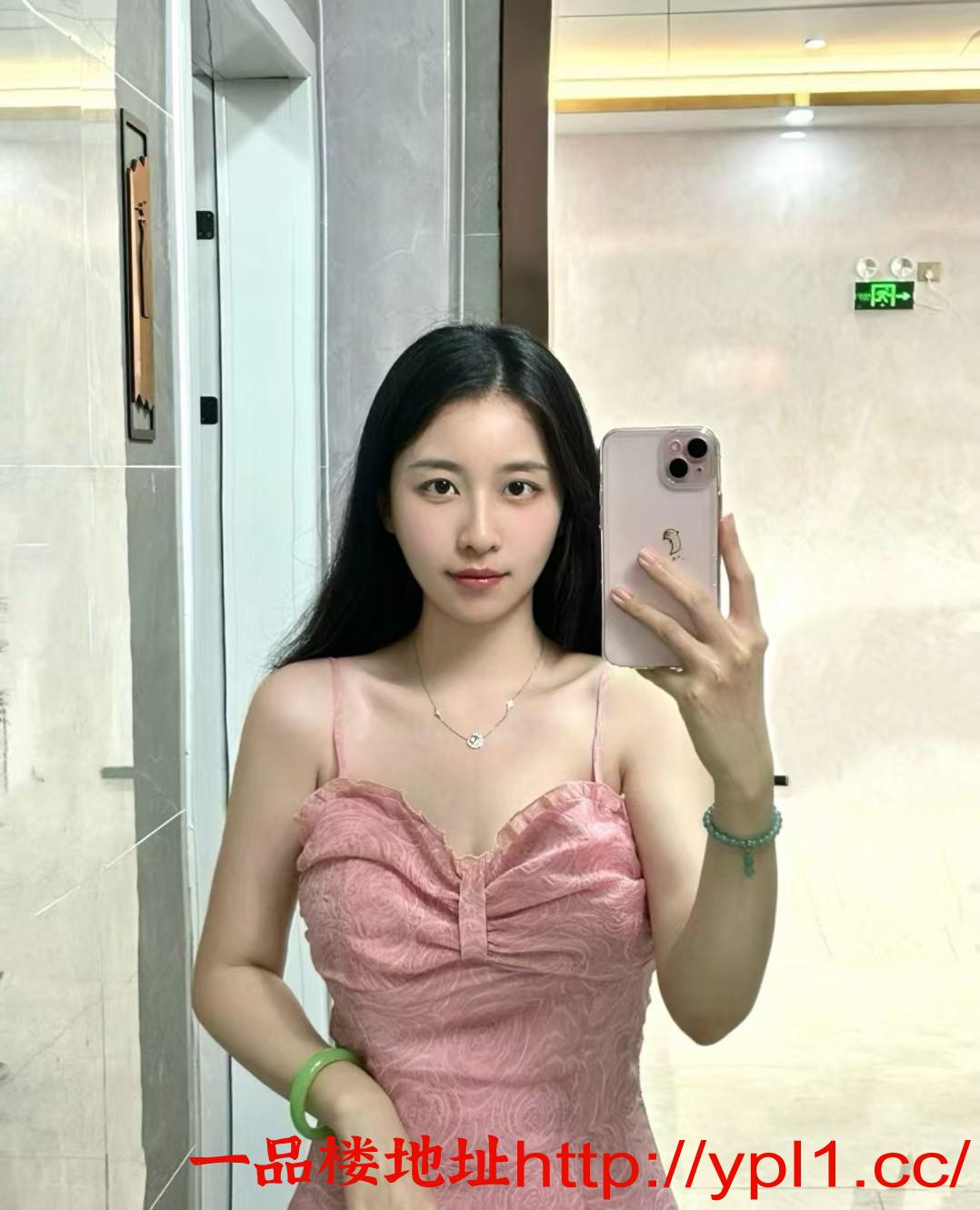 职业学院学生妹暑假在建业租房兼职（可外出）