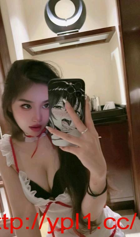 鹿城性感大奶极品白虎妹