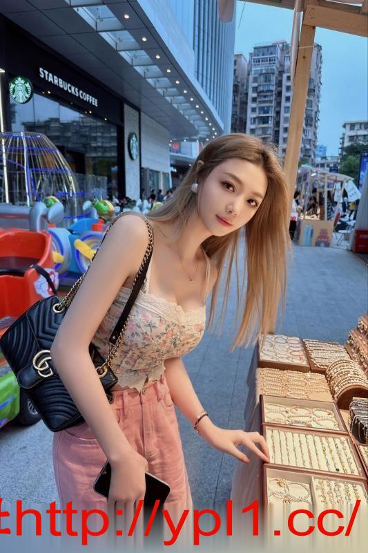 性价比性感大胸少妇