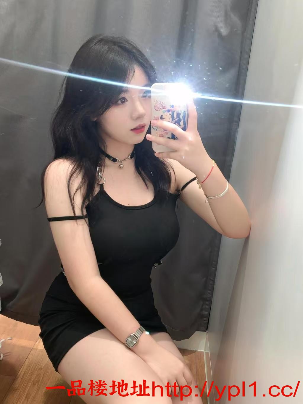 妹妹白嫩大奶翘臀骚货服务好