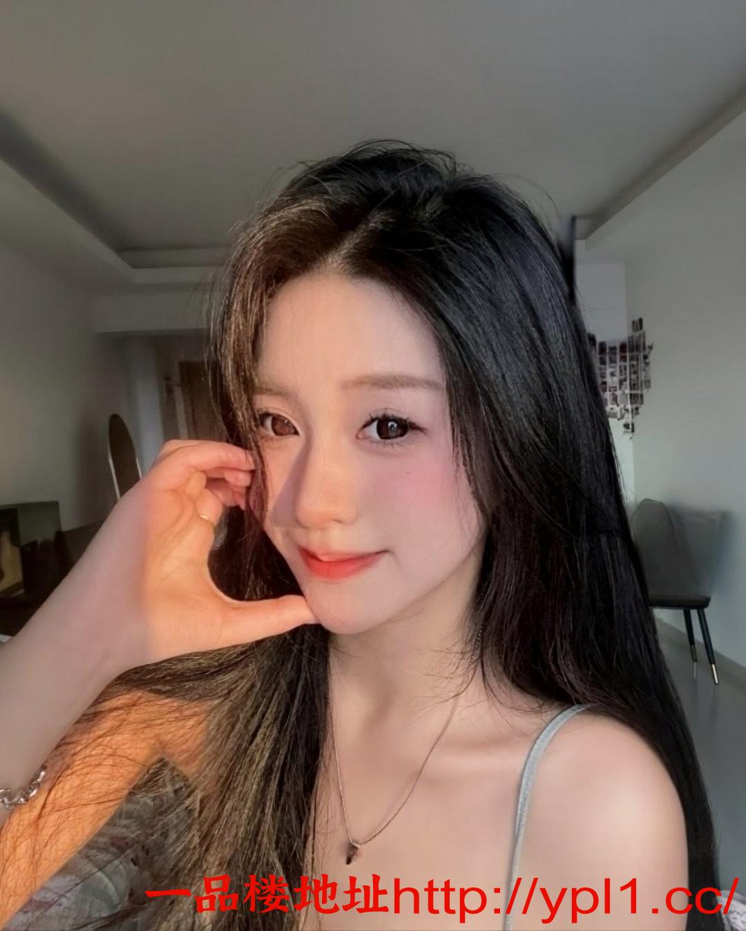 分享在校兼职嫩妹 粉嫩白虎极品身材会夹会舔体验感拉满(可外出)