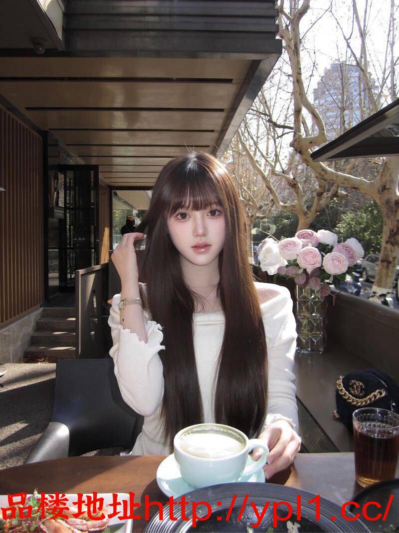 粉嫩甜美大学生妹妹兼职