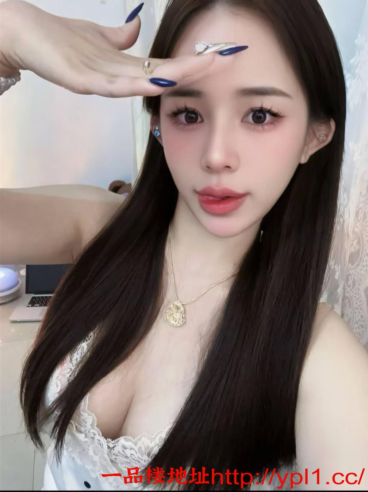 吴中制服诱惑忍不住直接抱着干很耐操