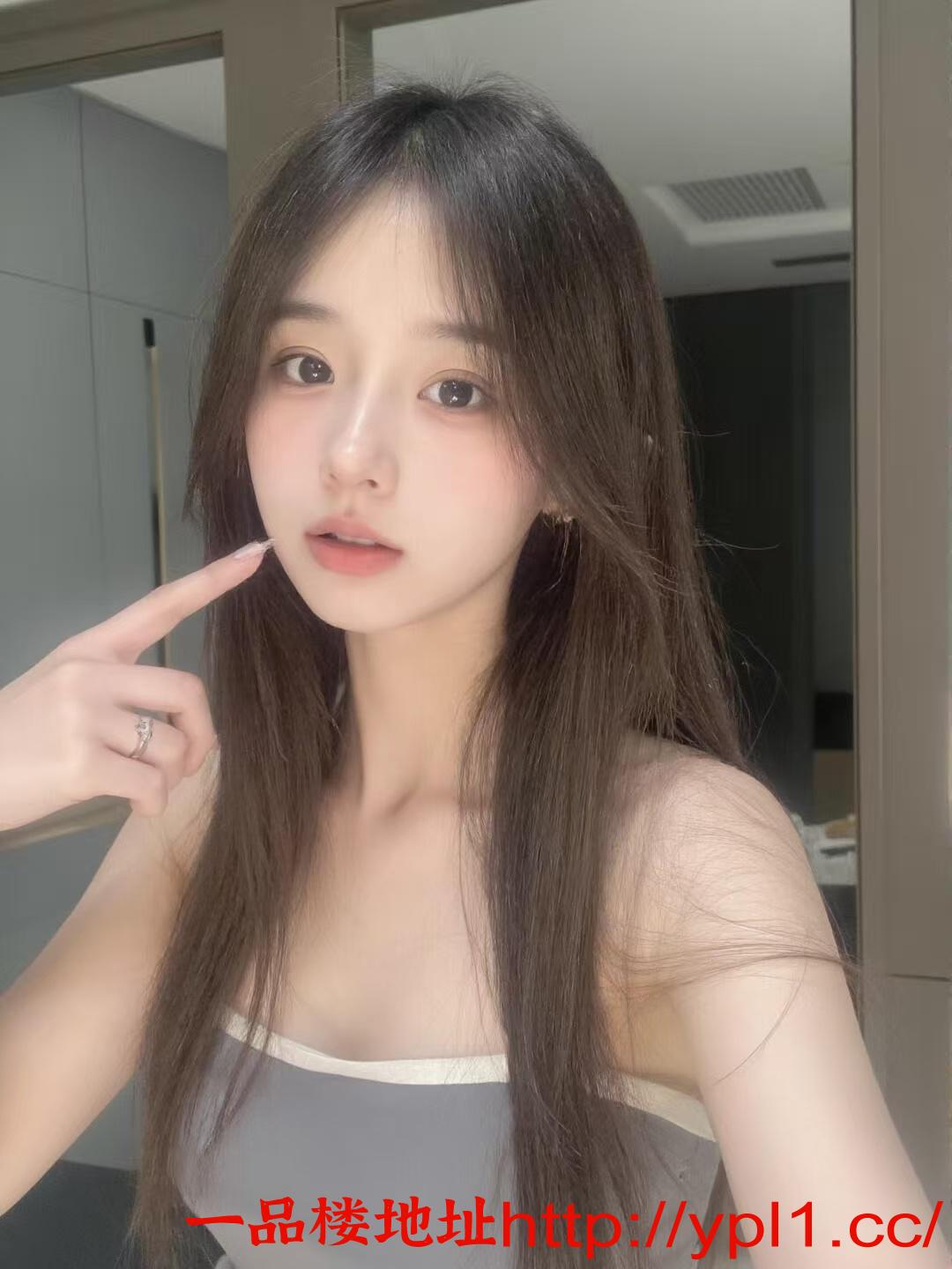 【】刚下海小骚货水嫩穴紧易高潮