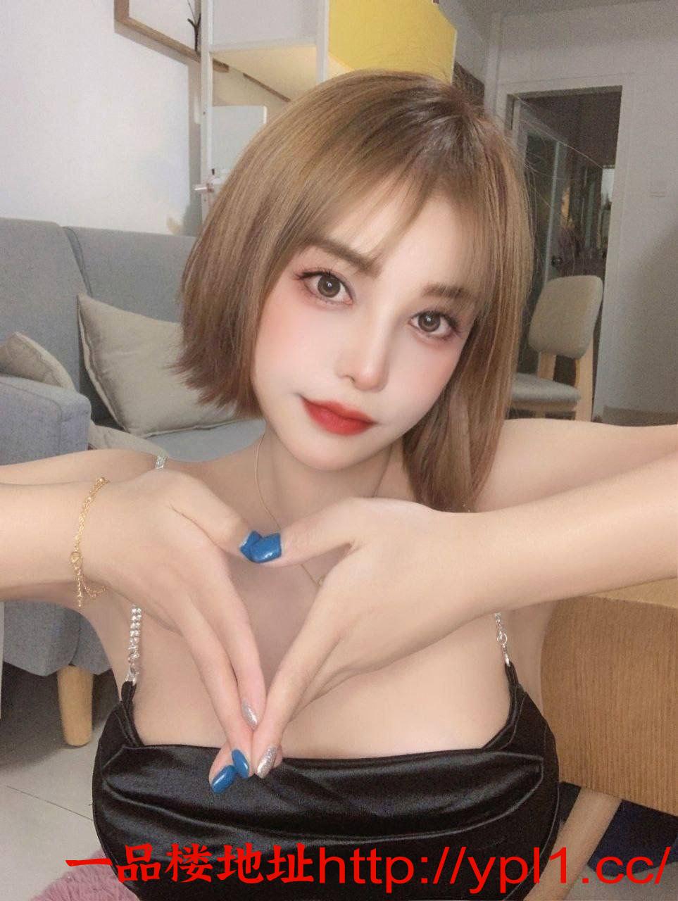 水灵嫩妹又纯又欲大熊翘臀嫩骚骚