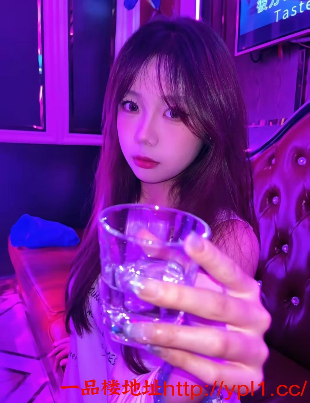 胸大性感ktv公主兼职爱爱