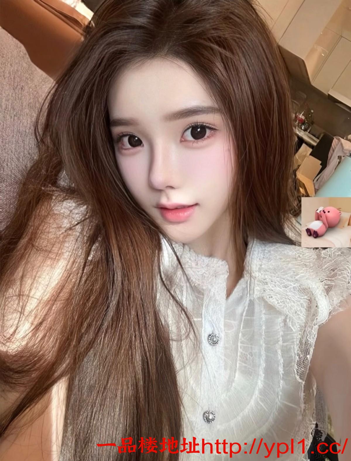 上海漂亮小嫩妹不可多得的极品身材，被玩的淫叫连连