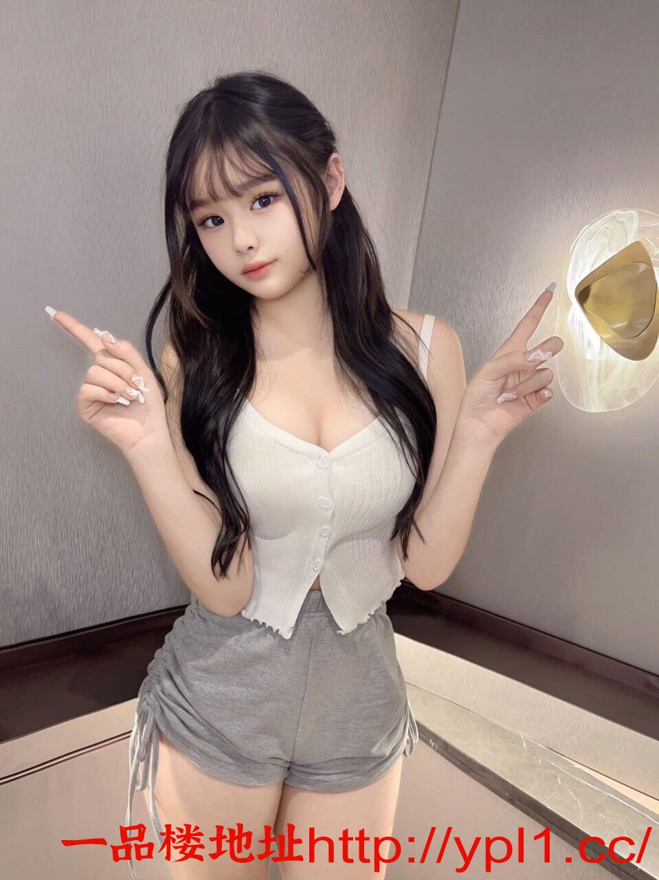 03年嫩逼小姐姐口活很棒69很会做