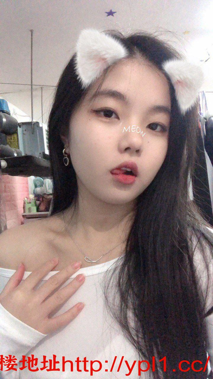 高校学生妹初下海兼职带工作600/2小时