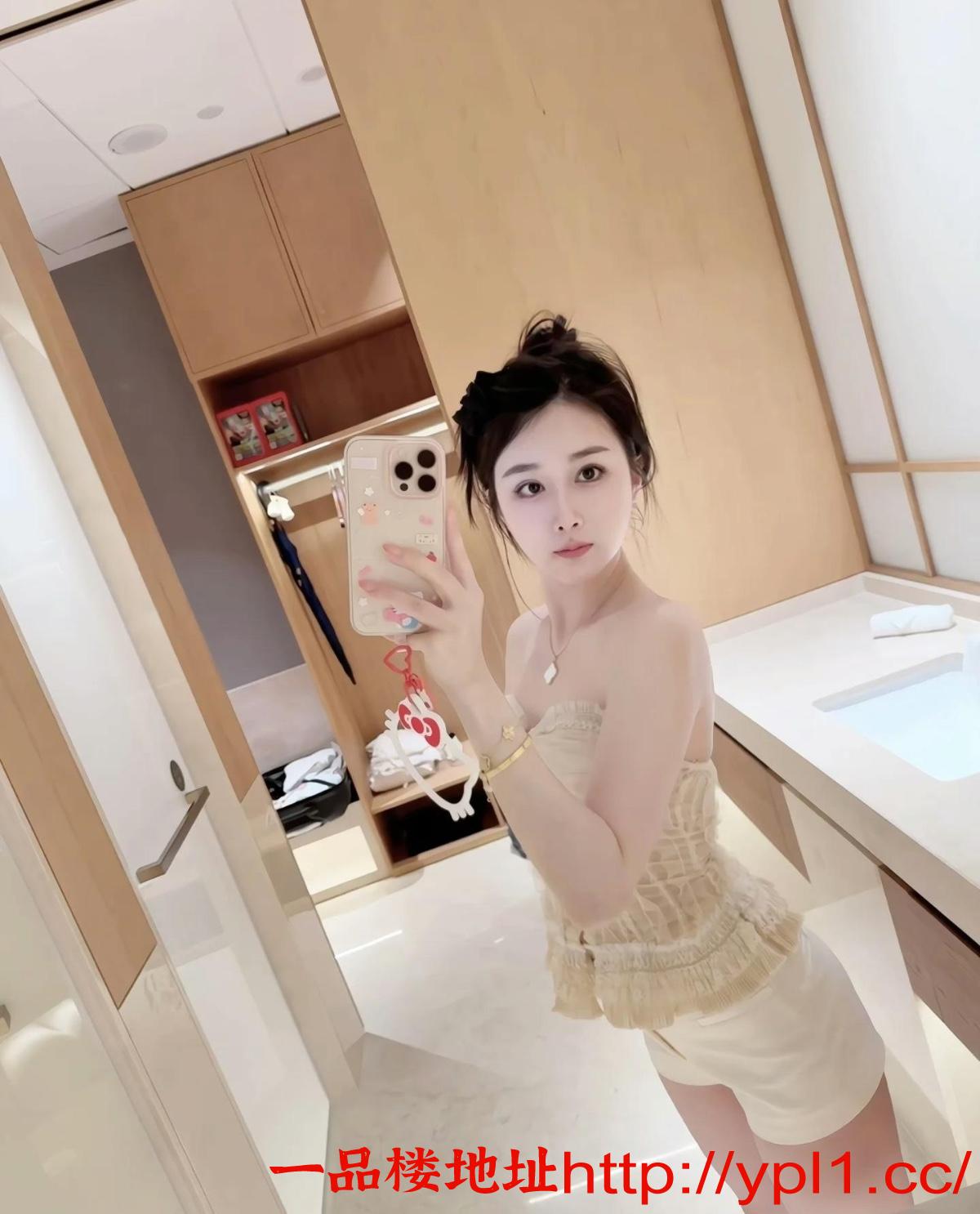 艺术学院粉嫩多汁小鲍鱼会吸会夹