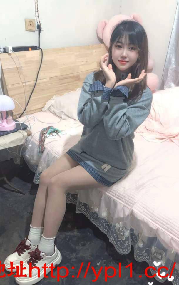 女神范的老师操到腿软（已体验）