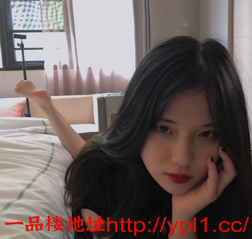 性感嫩妹腰细腿长可情趣制服艹B