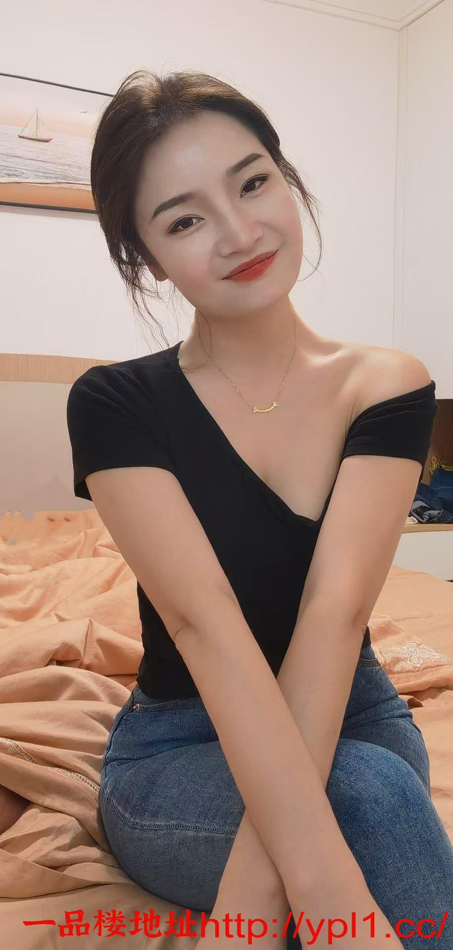 瑜伽老师身材一流(已验真人)