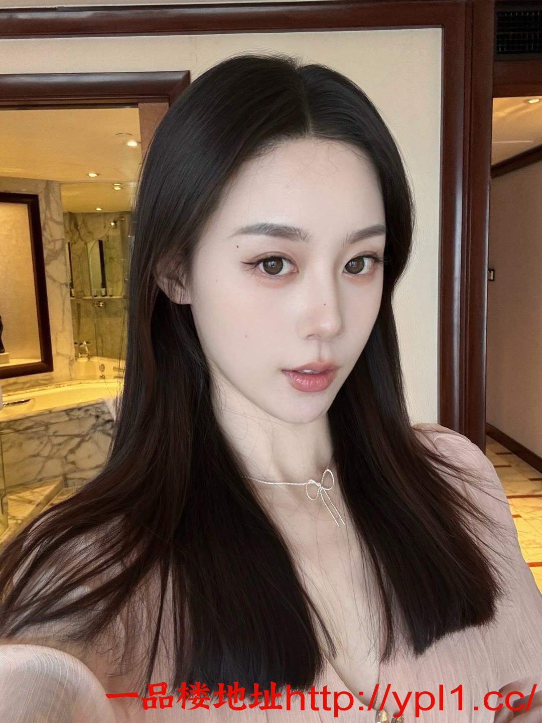 小妖精身材火辣服务还不错