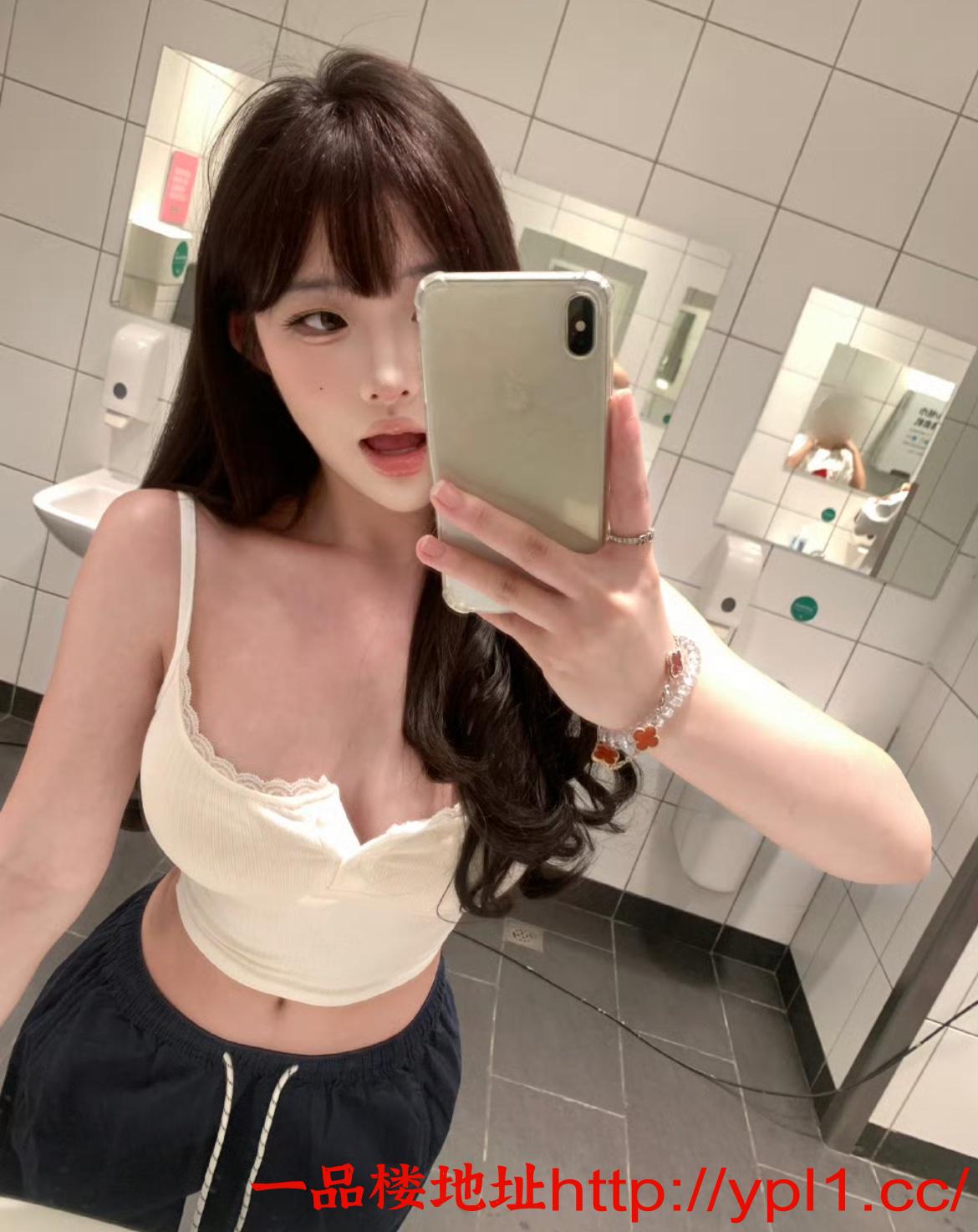 女大学生三点粉嫩逼紧多水听话任调教