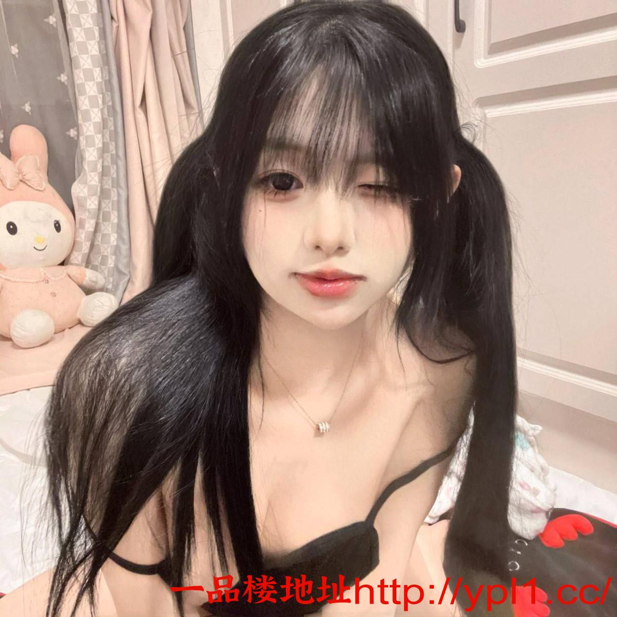 极品白领粉嫩水多初下海兼职带工作室