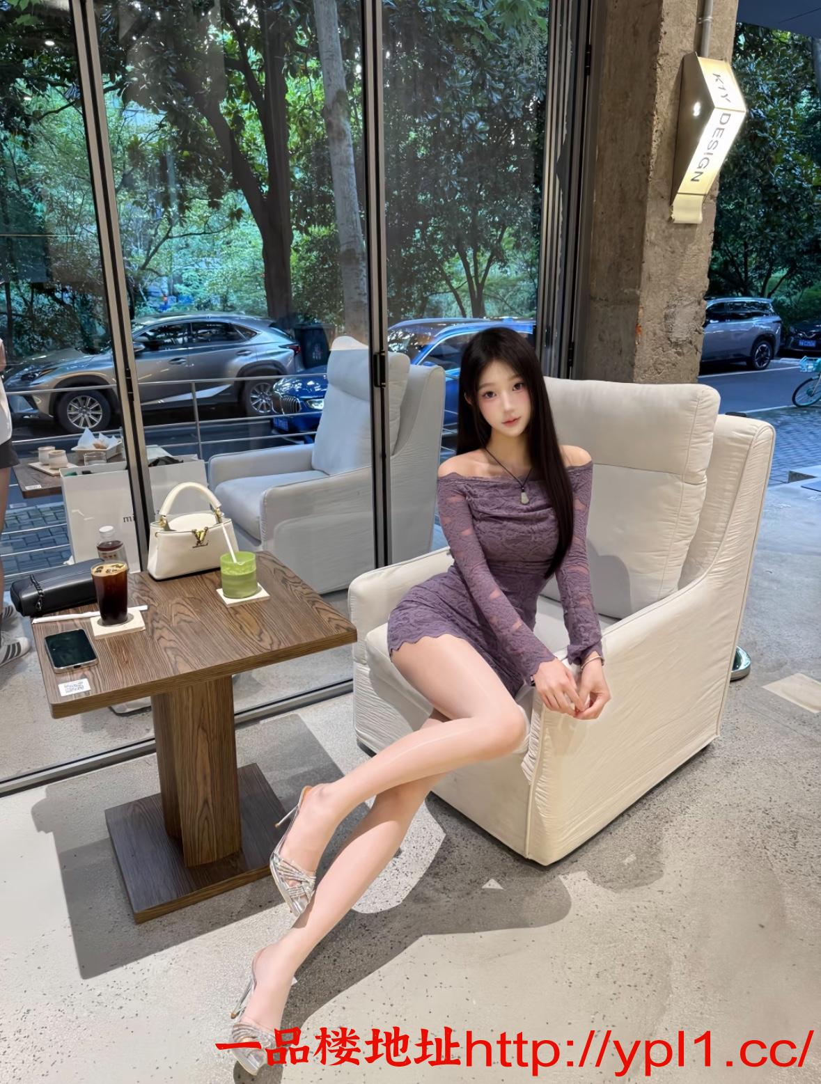 山西巨乳淫娃插进去就叫