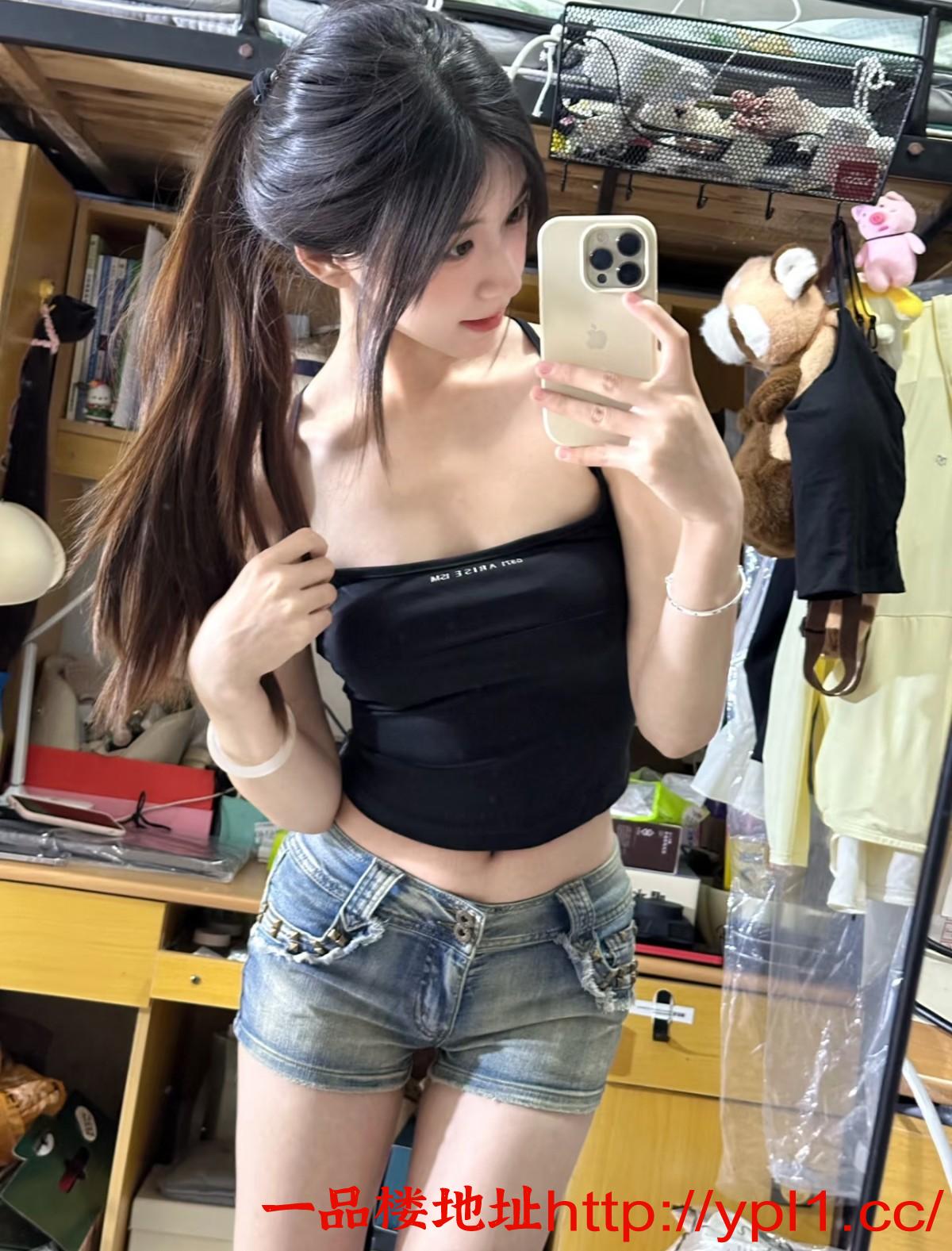 顶级母狗水滴奶极品一线天（可无套）