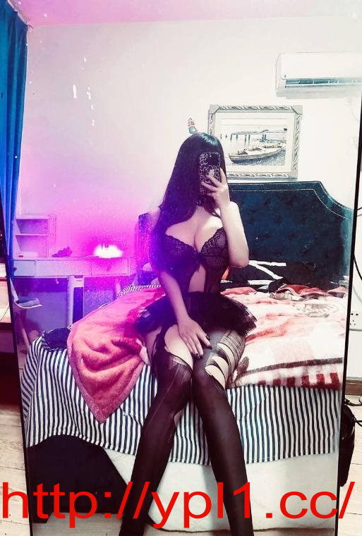 一个姿势直接爽到缴械