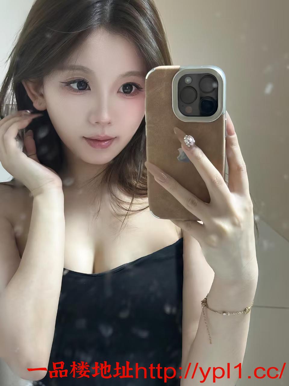 校外兼职青春嫩妹敏感易高潮小穴粉奶子结实有手感