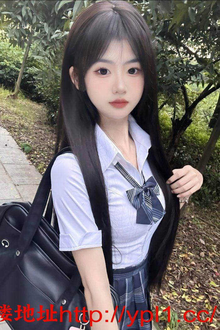 大一新生粉嫩学生妹