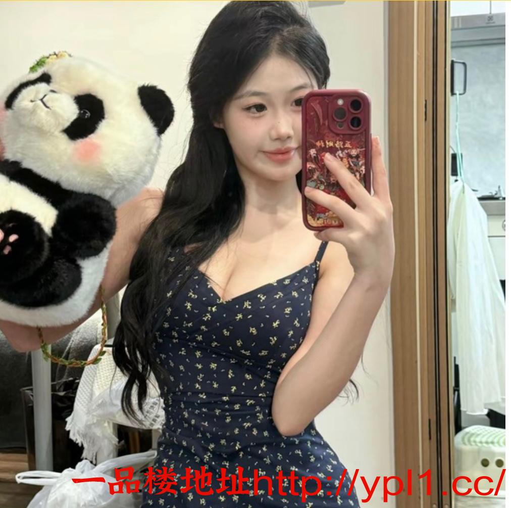 外表清纯内心火热的女孩