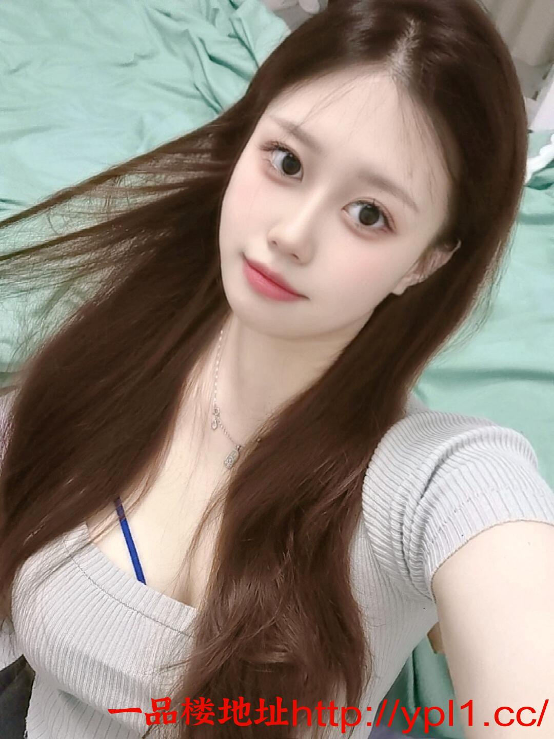 莘庄性感妩媚大胸女神