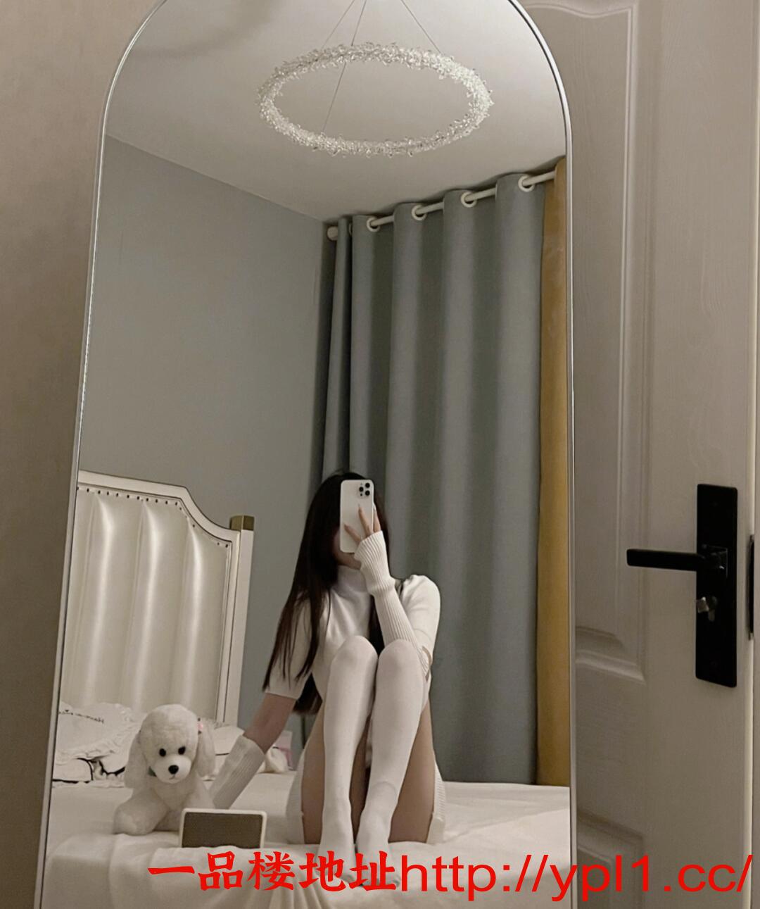 学妹温柔体贴很骚浪兼职（可外出）