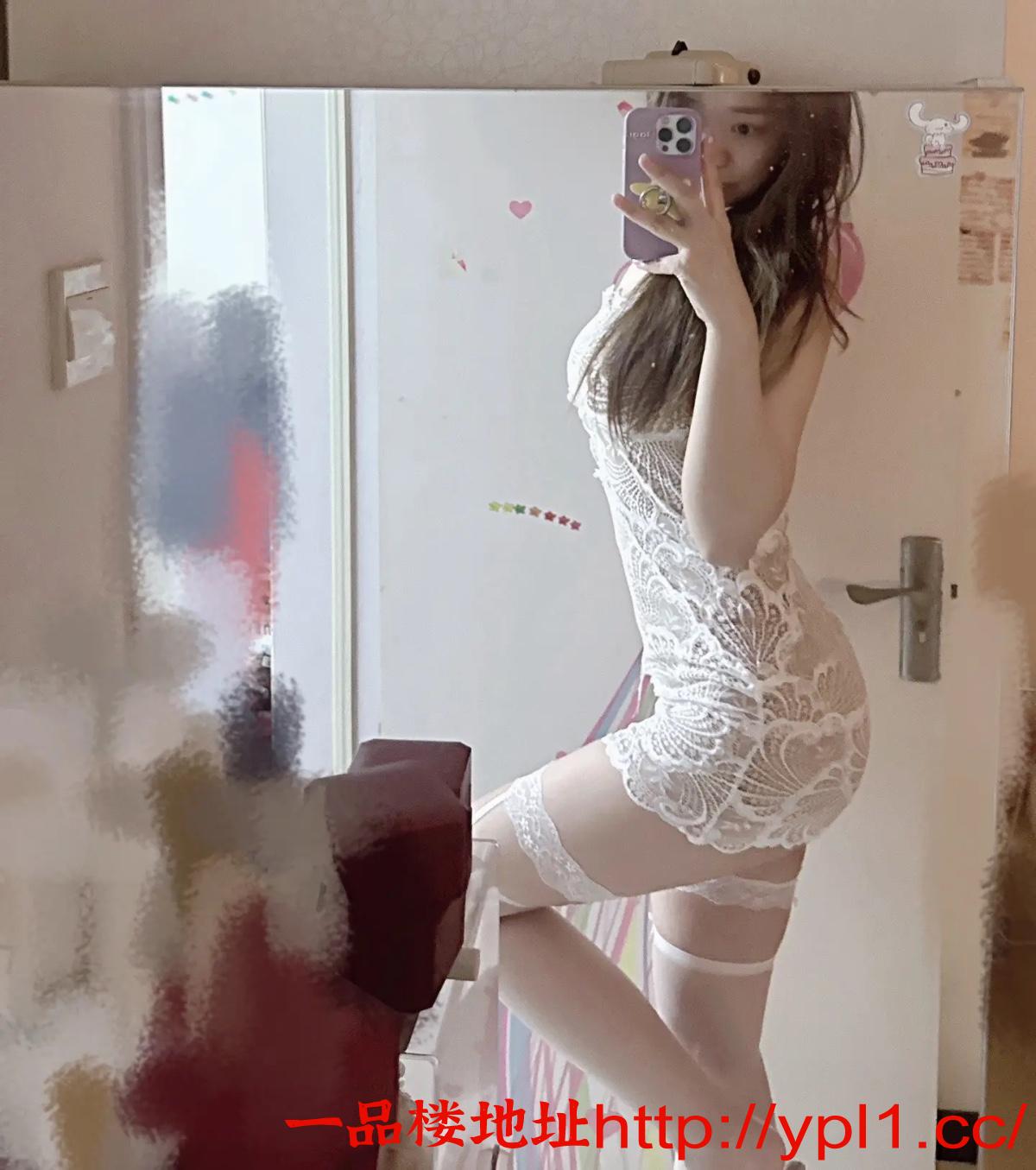 颜值嫩妹紧致多汁服务好