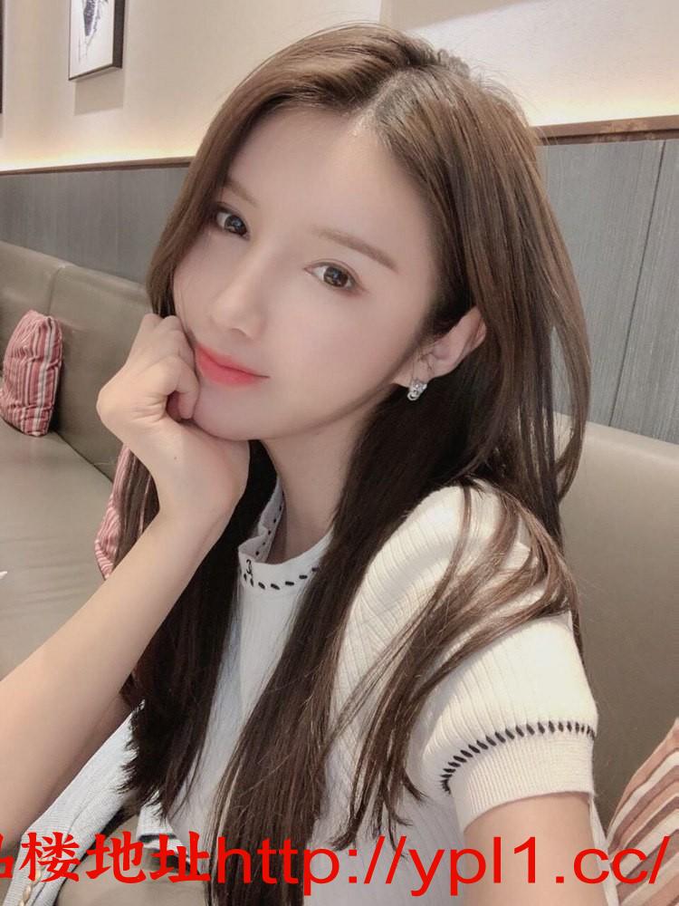 性感尤物身材巨乳美穴