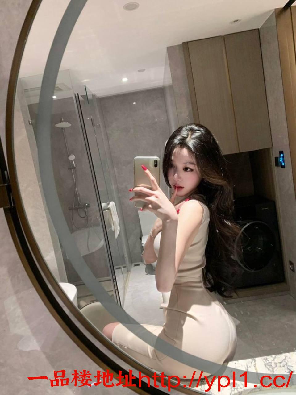 身材性感小母狗一顿操