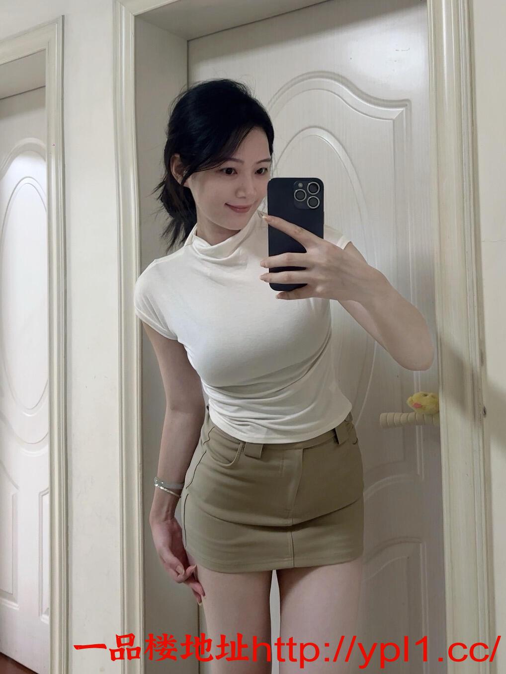 玩的刚下海学生妹